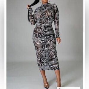 Plus sheer stretch midi dress size 2xl